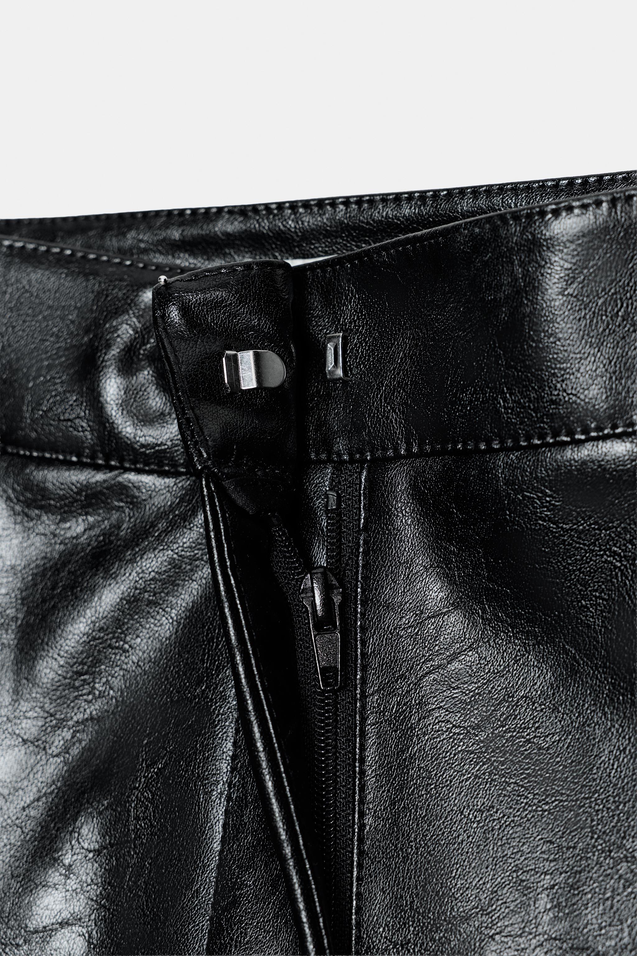 FAUX LEATHER LONG SHORTS